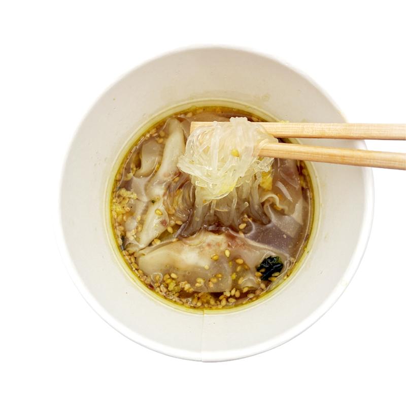 鶏の旨み広がる春雨スープワンタン（ファミリーマート）